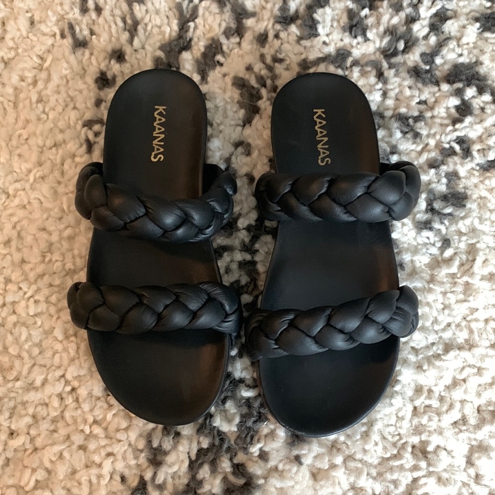 Kaanas Coco Pool Slide - image 1